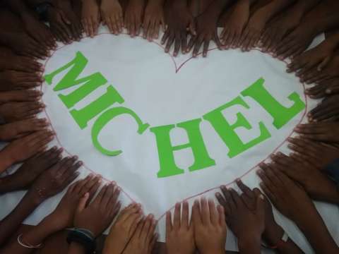 Ciudadanos marchan en Cali por el regreso de Michel Andrea Valarezo