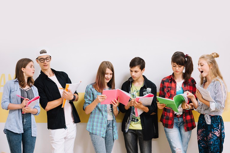 Distrito abre convocatoria de becas en educación superior