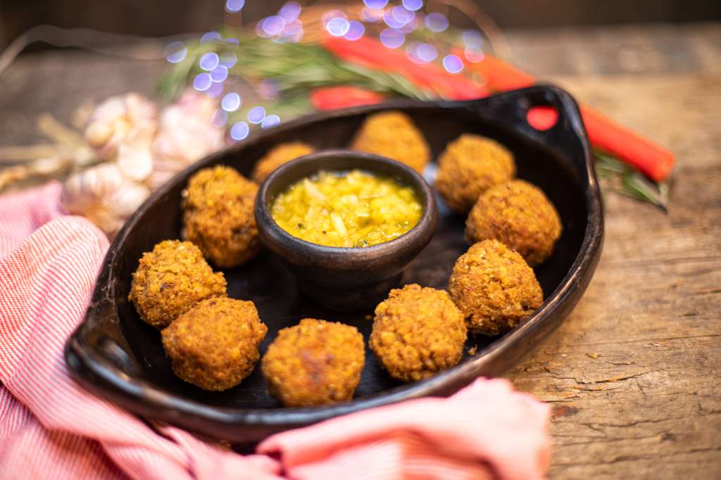 Marranitas de plátano y chicharrón