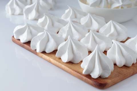 Merengue italiano fácil: receta paso a paso para que los picos queden firmes