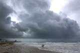 Miami recibe a Irma en un escenario fantasmal
