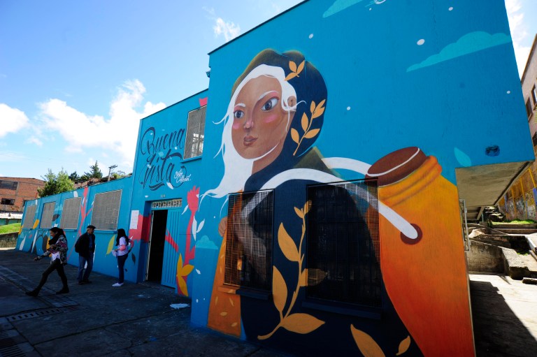 Habitarte, un proyecto para dar color a 54.000 fachadas de Bogotá