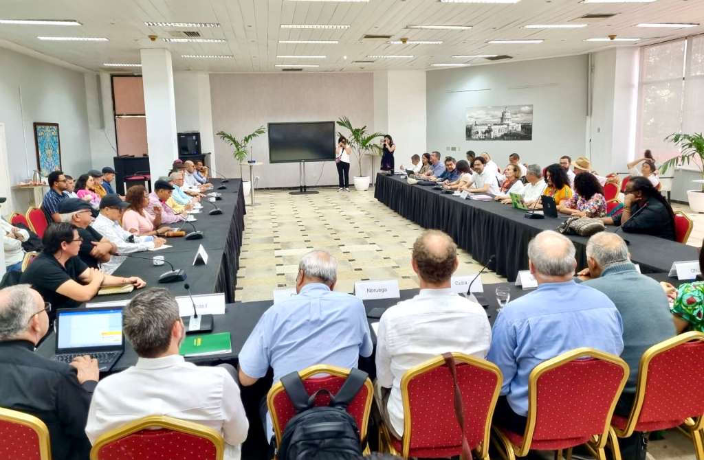 Las delegaciones del ELN, el Gobierno y los organismos acompañantes empezaron el sexto ciclo en La Habana, Cuba.