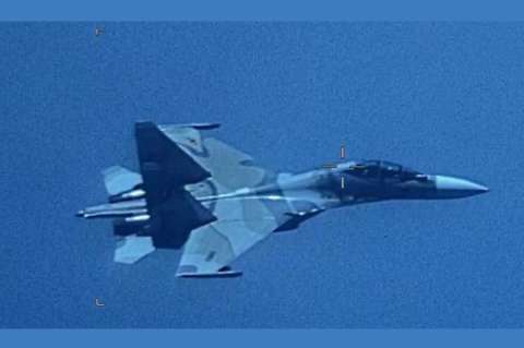 El avión de EE.UU. que voló cerca a Venezuela, ¿provocación o misión internacional?