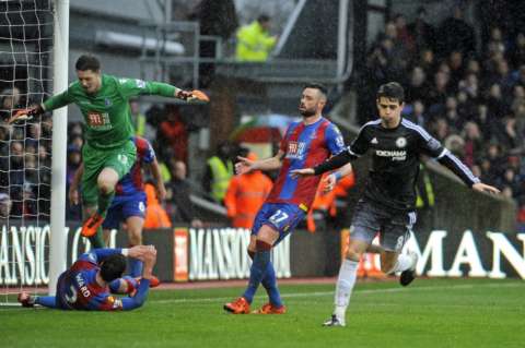 Chelsea se toma un respiro con victoria sobre el Crystal Palace