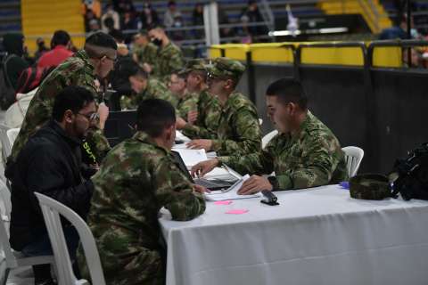 El sospechoso cambio de juez en caso de corrupción en software de libreta militar