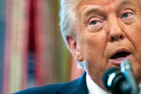 Mercados reaccionan ante señales positivas en políticas de Trump