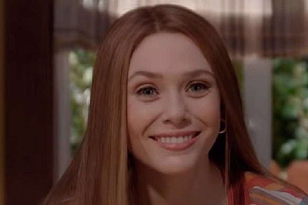 Elizabeth Olsen interpreta a La Bruja Escarlata en "Wandavision", la serie de Marvel.