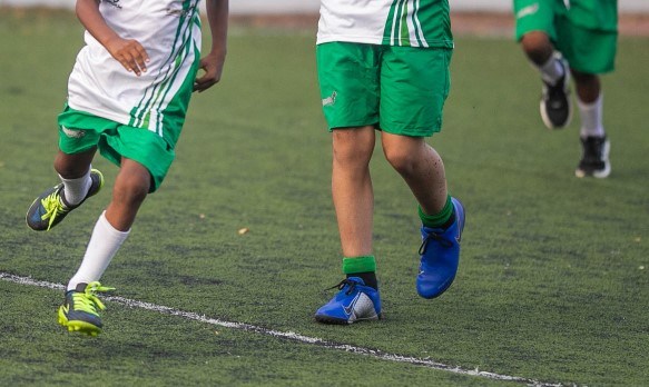 Hombre estaría usando escuela de fútbol en Cali para abusar sexualmente a menores