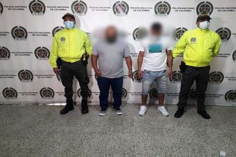 Capturan a dos presuntos implicados en millonario robo a bodega de oro en Medellín