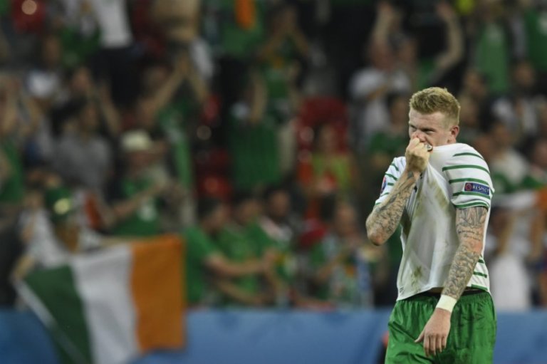 Irlanda venció 1-0 a una Italia plagada de suplentes y se aseguró en los octavos de la Euro