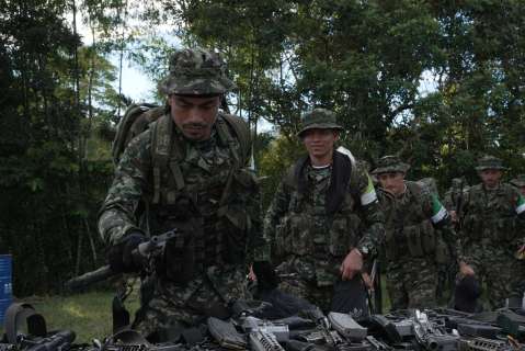 Disidencia de Mendoza entregó 105 armas y más 24.000 municiones para su destrucción
