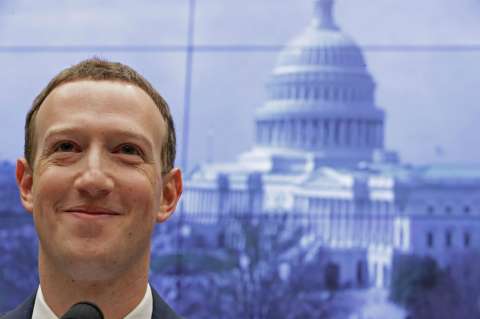 Facebook, el conquistador incómodo
