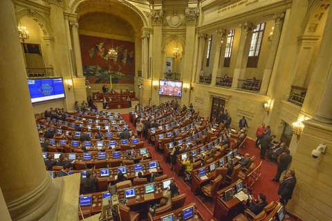 Proponen Comisión Accidental por la educación superior pública