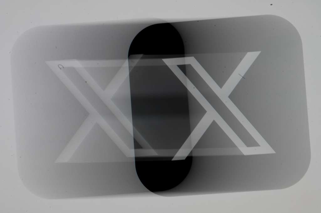 Photo illustration of the logo of the social media platform X (former Twitter) in Rio de Janeiro, Brazil on August 30, 2024.