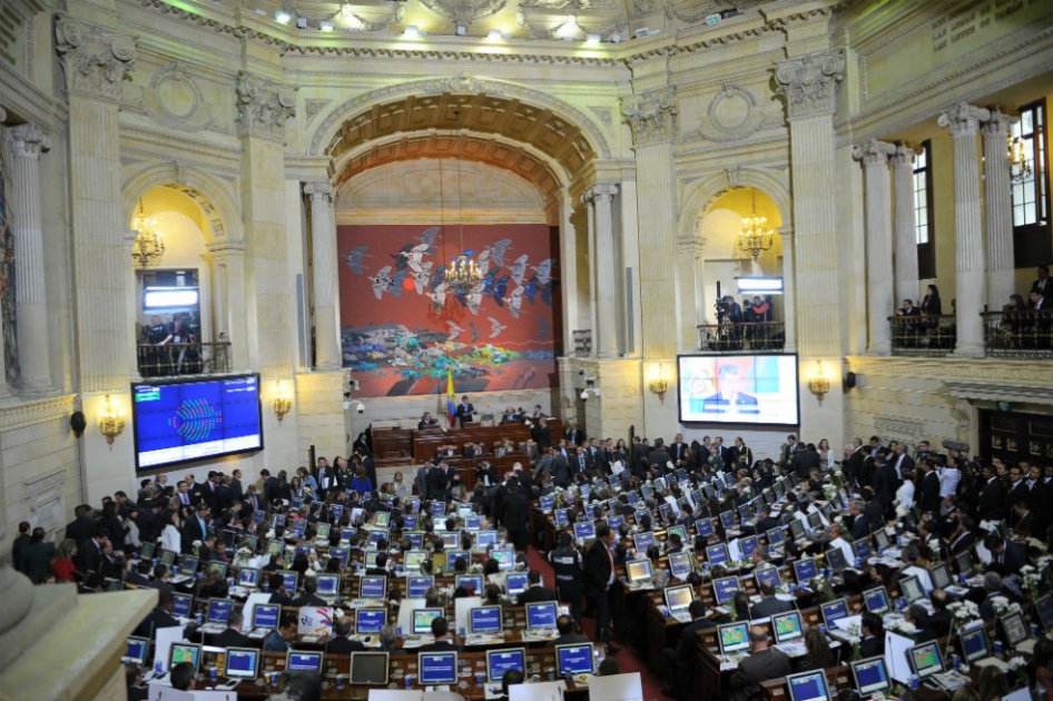 Se busca un consenso en el Senado, incluyendo el uribismo, en torno a la refrendación. / Cristian Garavito-El Espectador