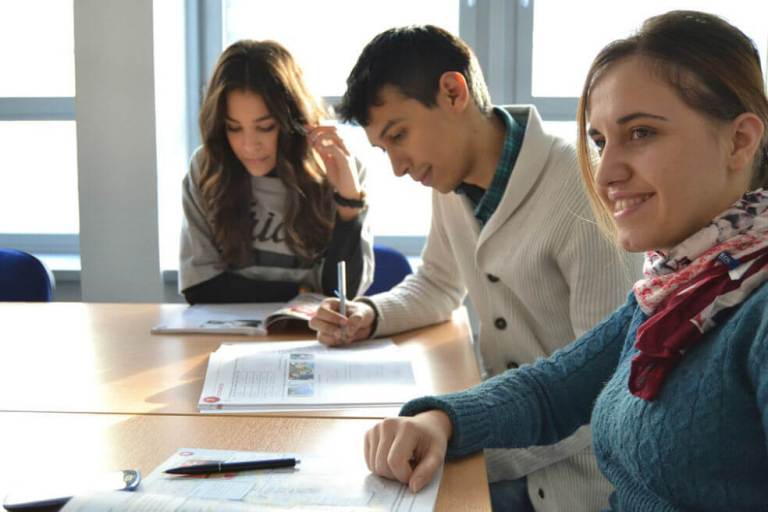 Colfuturo abre convocatorias para cursos de idiomas en el exterior