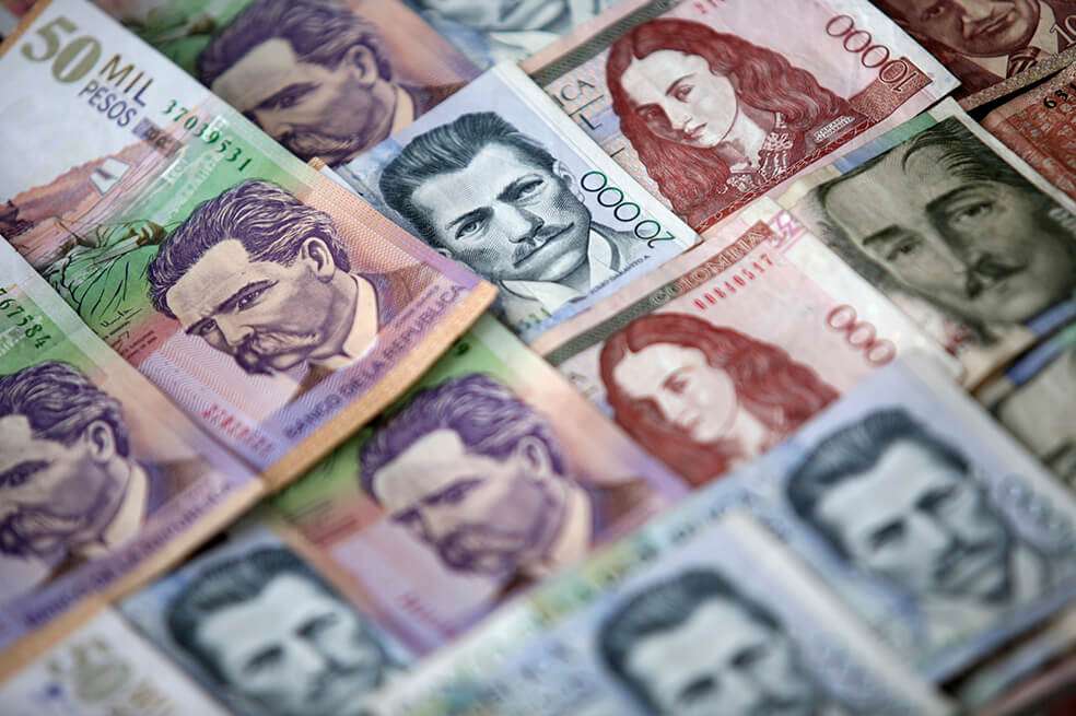 El recaudo bruto de los impuestos nacionales entre enero y junio de 2019 fue de $96 billones. / Bloomberg