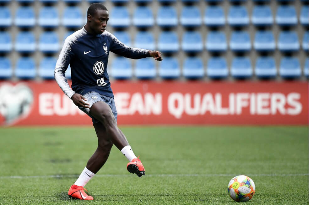 Ferland Mendy, durante un entrenamiento con Francia. / AFP
