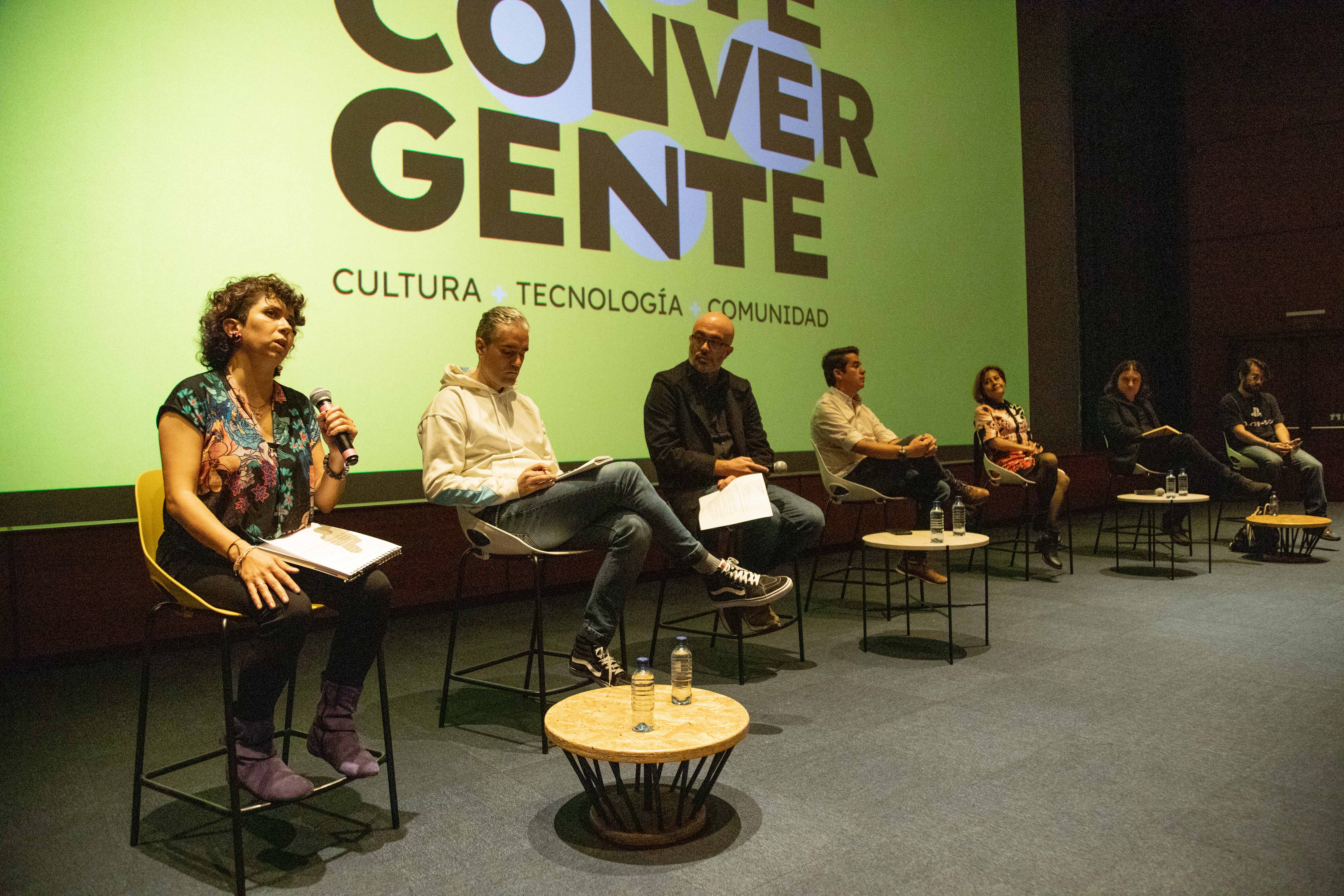 El secretario de Cultura, Santiago Trujillo, y los jurados anunciaron los ganadores de Gente Convergente. / Secretaria de Cultura.