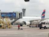 Chile: retrasos y vuelos suspendidos por huelga de controladores aéreos