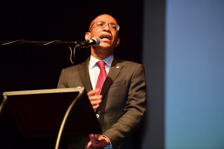 Gerson Chaverra es elegido como el primer presidente afro de la Corte Suprema