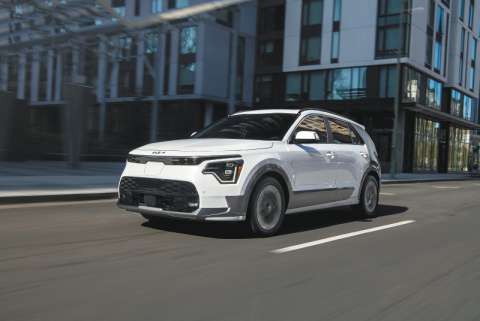 Niro es el primero de los tres eléctricos que Kia venderá en Colombia en 2023