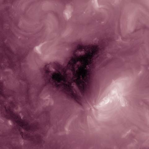 “Un corazón desde el Sol para cerrar el 2025″: la impactante imagen que compartió la NASA