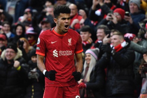 Primer título para Luis Díaz en Inglaterra