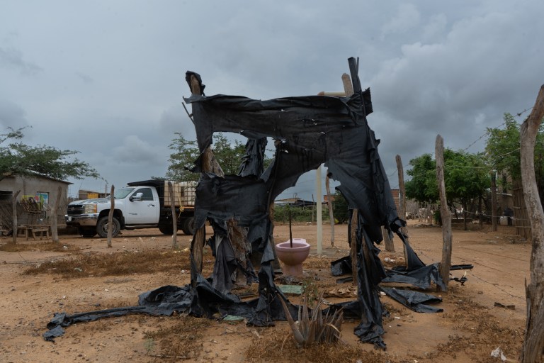 Desierto de La Guajira: un gran sanitario público, espejo de desigualdades