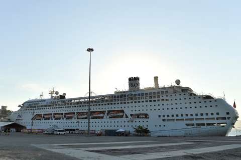 El foro económico que pasó de celebrarse en un hotel a reunirse en un crucero