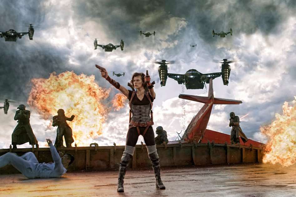 Milla Jovovich, en el papel de Alice, durante una escena de "Resident Evil: Retribution", la quinta entrega de esta saga de terror que se presenta en los cines de EE.UU. este viernes dispuesta a hacer suya la taquilla. Foto: EFE