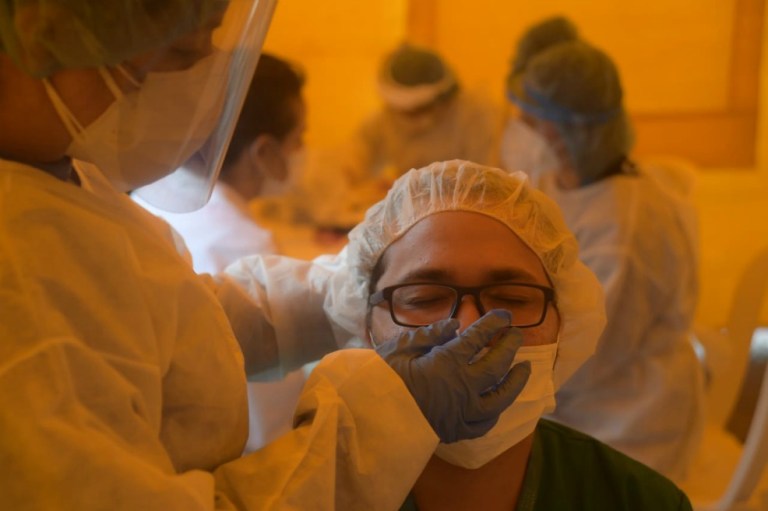 Colombia suma 204.005 casos confirmados de coronavirus este lunes