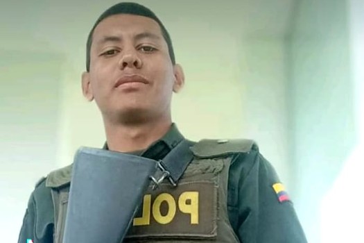 Varias versiones mantienen con incertidumbre a la familia del joven. Ninguna logra explicar lo que realmente pasó allí.