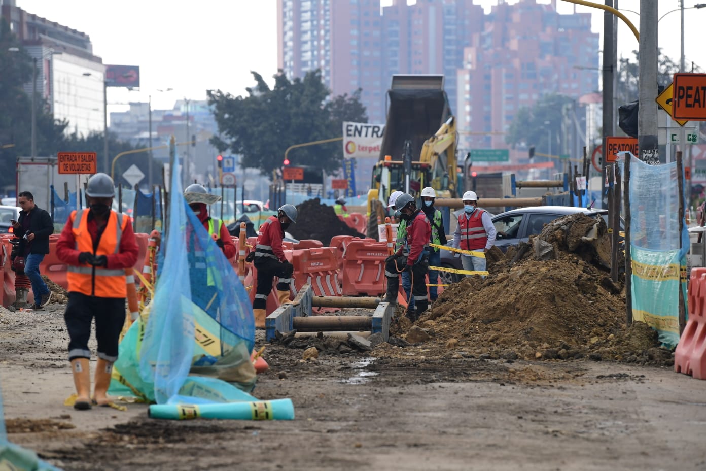 Avenida carrera 68 con calle 52, al norte de Bogotá. / Gustavo Torrijos.