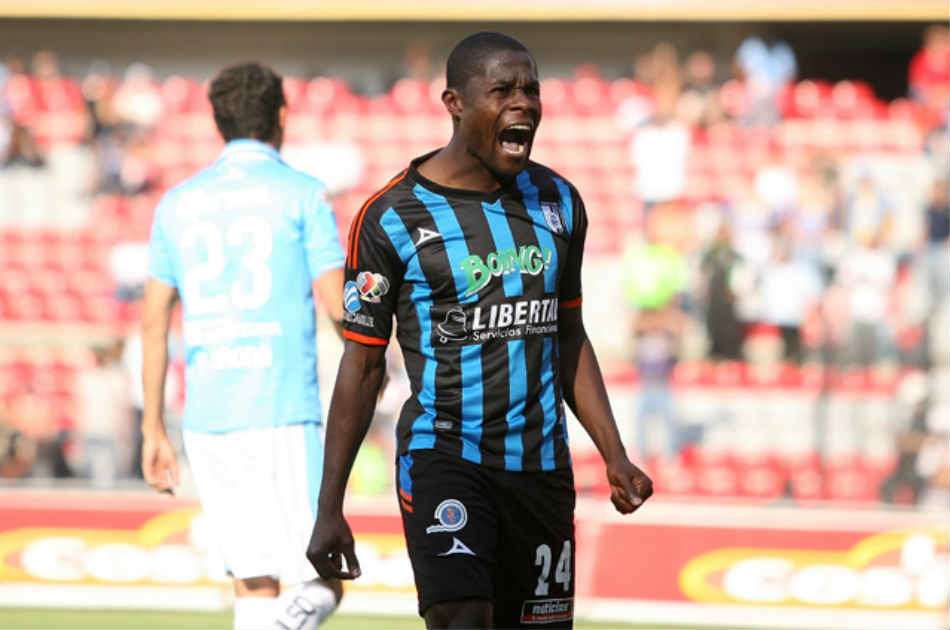 Cosme fue delantero de Millonarios y Equidad.