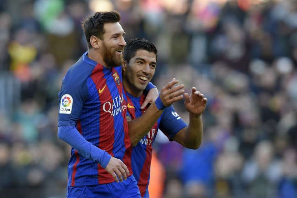 Messi y Suárez lideraron la victoria del Barcelona frente a Las Palmas. Foto: AFP