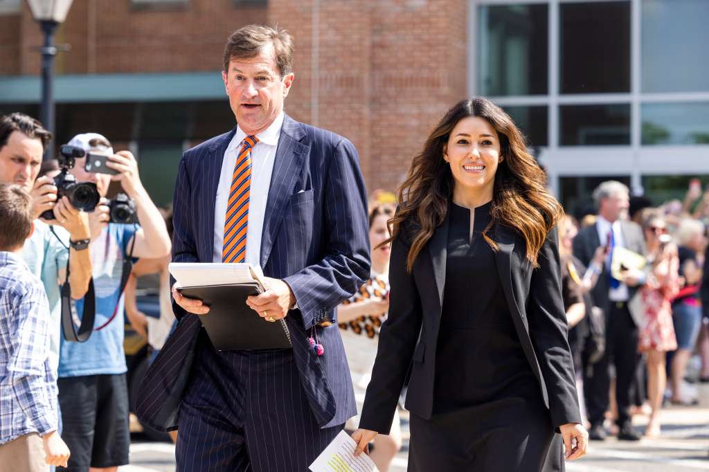 Fairfax (United States), 01/06/2022.- Attorneys Camille Vasquez (R) and Ben Chew (L), who represented actor Johnny Depp, prepare to speak outside the Fairfax County Circuit Courthouse after the verdict in Deppvïs defamation case against actor Amber Heard in Fairfax, Virginia, USA, 01 June 2022. The jury found that US actor Johnny Depp was defamed by his ex-wife, US actor Amber Heard, in his 50 million US dollar defamation lawsuit against her and awarded him with 15 million US dollars. The jury also found that Heard was defamed by Depp through his former attorney, Adam Waldman, and awarded her with two million US dollars. (Estados Unidos) EFE/EPA/JIM LO SCALZO
