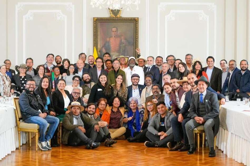 El presidente Gustavo Petro recibió en la Casa de Nariño al Pacto Histórico y a Unitarios.