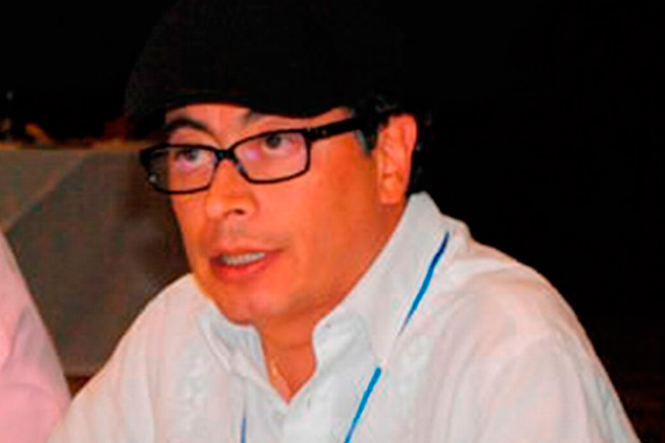 Gustavo Petro alcalde de Bogotá. 