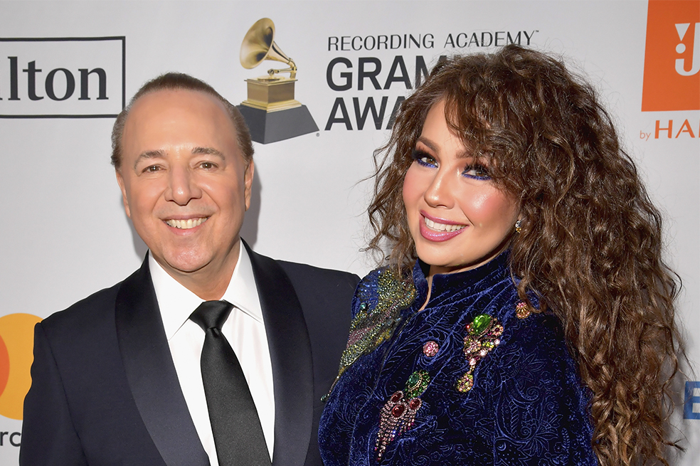 Thalía se habría separado de su esposo Tommy Mottola después de 22 años de matrimonio. La ausencia de fotos juntos en redes aumentaron los rumores.
