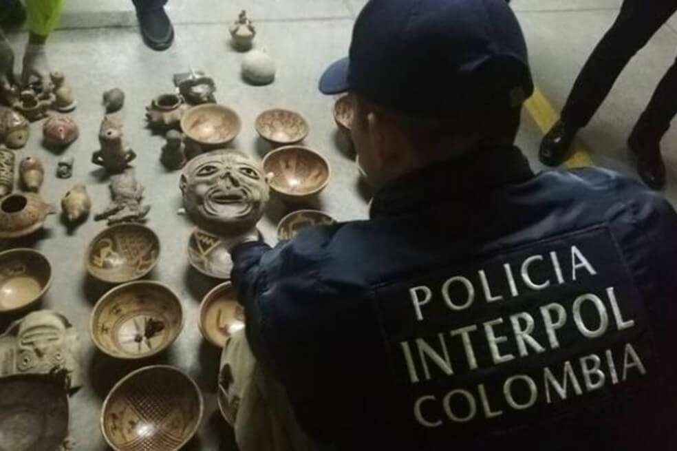 El año pasado la Interpol realizó dos operativos internacionales para desmantelar la red de traficantes de obras de arte y piezas arqueológicas. En este operativo se detuvieron a más de 100 personas. / EFE