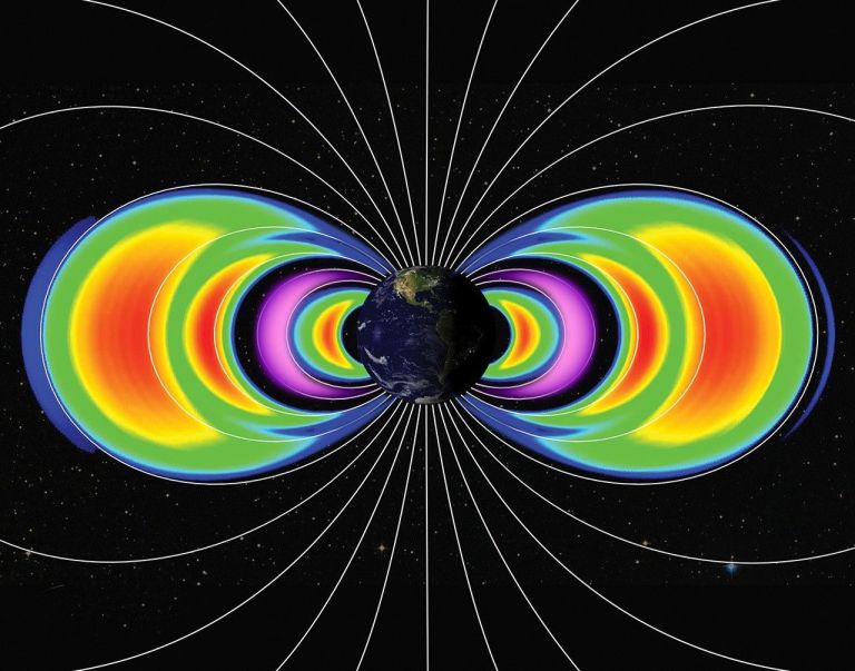 Un satélite de la NASA halló dos cinturones de radiación que rodean la Tierra