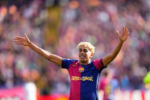 Lamine Yamal renovó con el Barcelona: este sería su multimillonario contrato