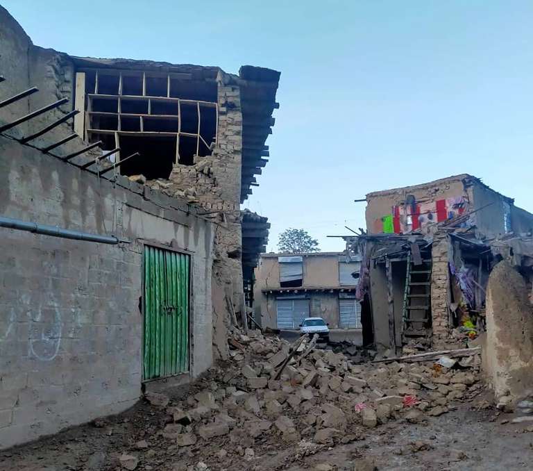 Según un informe del Servicio Geológico de Estados Unidos, más de 7.000 personas han muerto en la última década a causa de los terremotos, un promedio de 560 personas al año.