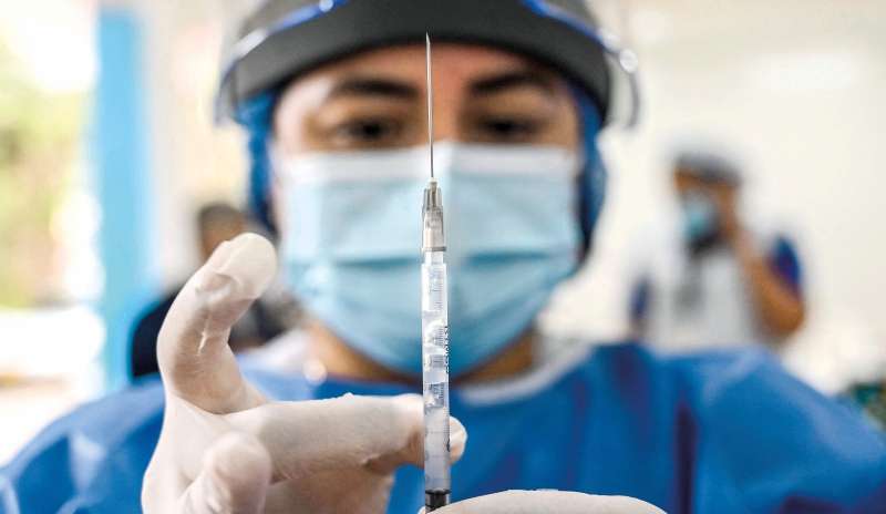 (Imagen de referencia) Antioquia reporta que se han aplicado más de 13 mil vacunas contra la fiebre amarilla entre enero y febrero, a personas entre 1 y 59 años. AFP / JOAQUIN SARMIENTO