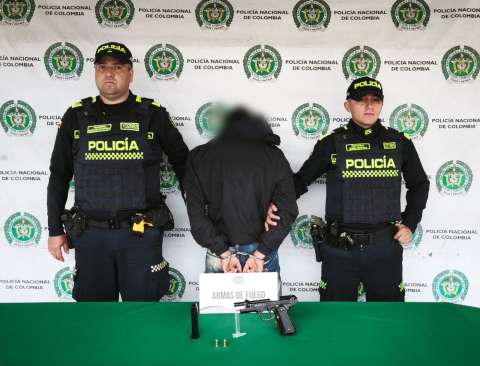 Estaba en libertad condicional y volvió a ser capturado por robar un vehículo en Bogotá