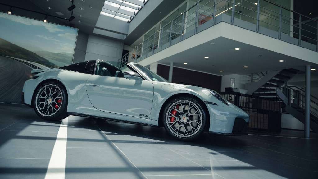 Porsche presenta en Colombia el nuevo 911 Carrera GTS híbrido