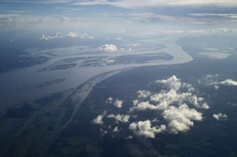 Del Putumayo a Manaos: así funciona el narcotráfico en el Amazonas
