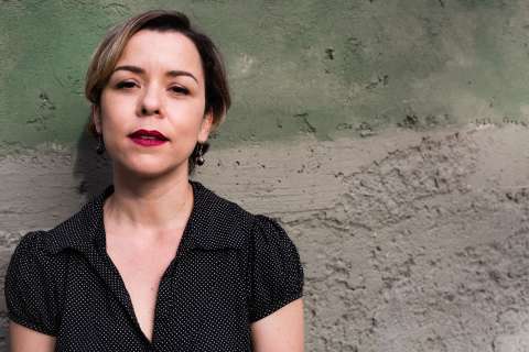 Mariana Serrano, hija de Ana Valencia, presenta su proyecto musical
